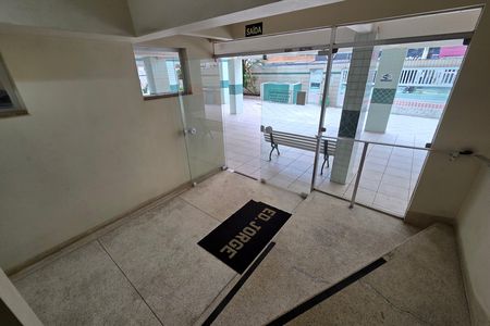 Área comum de kitnet/studio para alugar com 1 quarto, 50m² em Guilhermina, Praia Grande