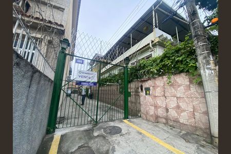 Apartamento à venda com 140m², 2 quartos e sem vaga