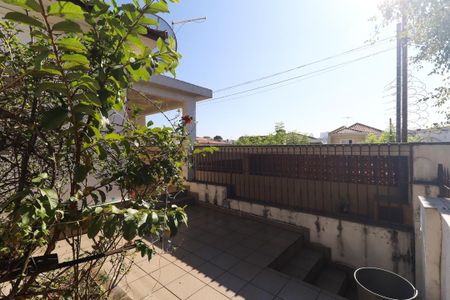 Área externa de casa à venda com 5 quartos, 338m² em Vila Mazzei, São Paulo