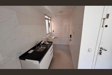 Apartamento para alugar com 40m², 2 quartos e 1 vaga Apartamento para alugar com 40m², 2 quartos e 1 vagaCozinha