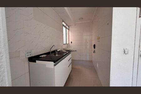 Apartamento para alugar com 40m², 2 quartos e 1 vaga Apartamento para alugar com 40m², 2 quartos e 1 vagaCozinha