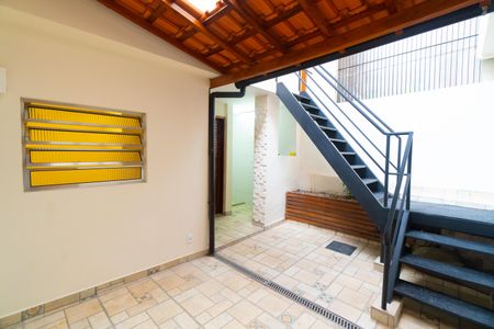 Quintal de casa de condomínio para alugar com 2 quartos, 115m² em Vila Paulista, São Paulo