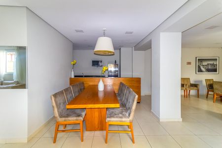 Apartamento à venda com 52m², 2 quartos e 1 vaga Apartamento à venda com 52m², 2 quartos e 1 vagaÁrea comum - Salão de festas