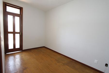 Casa para alugar com 120m², 3 quartos e 1 vagaQuarto 2
