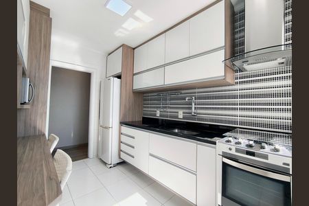 Apartamento para alugar com 83m², 3 quartos e 2 vagas