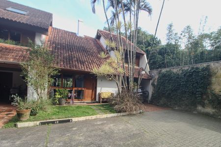 Fachada de casa de condomínio para alugar com 3 quartos, 220m² em Ipanema, Porto Alegre