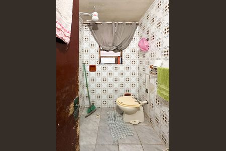 Banheiro Social - Casa 1 de casa à venda com 2 quartos, 50m² em Ferrazópolis, São Bernardo do Campo