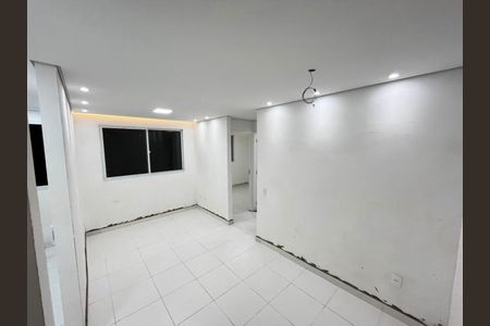 Apartamento para alugar com 2 quartos, 41m² em Fazenda Caguaçu, São Paulo