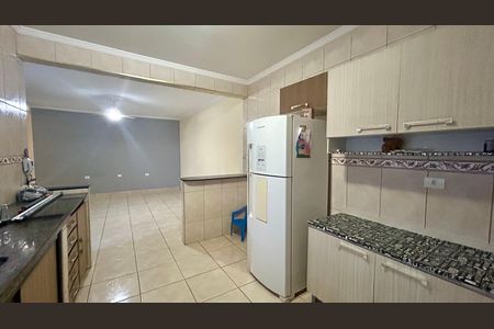 Cozinha de casa para alugar com 2 quartos, 131m² em Vila Real, Guarulhos