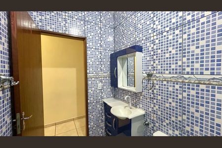 Banheiro de casa para alugar com 2 quartos, 131m² em Vila Real, Guarulhos
