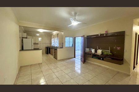 Casa para alugar com 2 quartos, 131m² em Vila Real, Guarulhos