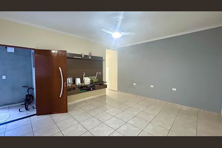 Sala de casa para alugar com 2 quartos, 131m² em Vila Real, Guarulhos
