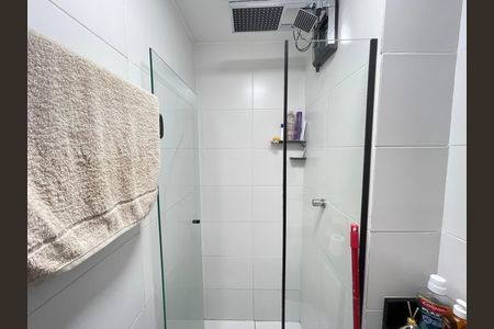 Banheiro de apartamento para alugar com 2 quartos, 32m² em Jardim Celeste, São Paulo
