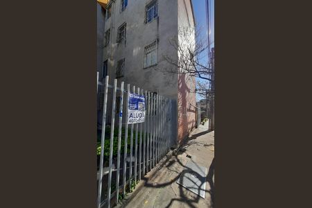 Placa de apartamento para alugar com 3 quartos, 60m² em Santa Efigênia, Belo Horizonte