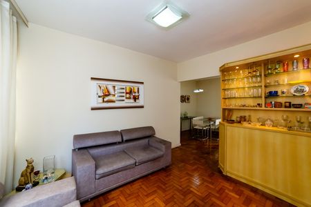 Apartamento à venda com 3 quartos, 96m² em Santo Antônio, Belo Horizonte