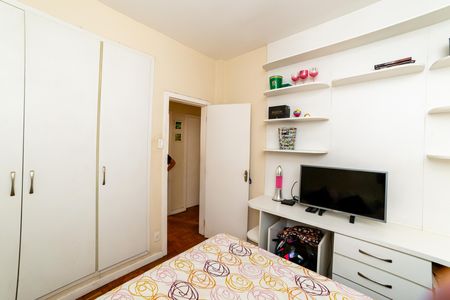 Apartamento à venda com 96m², 3 quartos e sem vaga Apartamento à venda com 96m², 3 quartos e sem vagaQuarto 2
