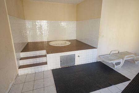 Apartamento para alugar com 45m², 2 quartos e 1 vaga Apartamento para alugar com 45m², 2 quartos e 1 vagaSaúna
