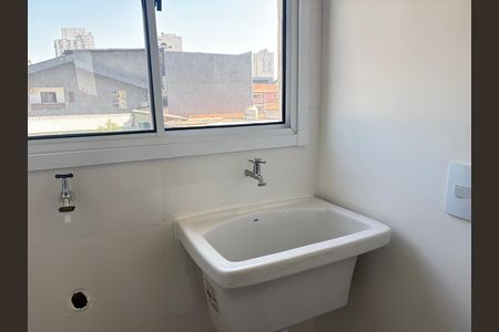 Apartamento para alugar com 1 quarto, 42m² em Vila Bertioga, São Paulo