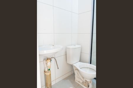 Apartamento para alugar com 48m², 2 quartos e 1 vaga Apartamento para alugar com 48m², 2 quartos e 1 vagaBanheiro