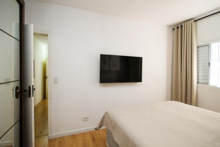 Casa para alugar com 88m², 3 quartos e 2 vagasQuarto 1