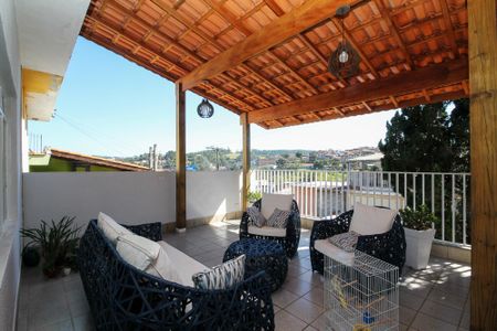 Casa para alugar com 88m², 3 quartos e 2 vagasVaranda