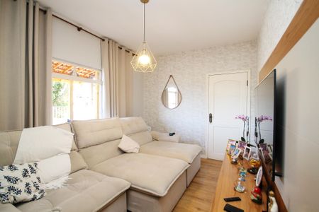 Sala de casa para alugar com 3 quartos, 88m² em Jardim Nova Coimbra, Cotia