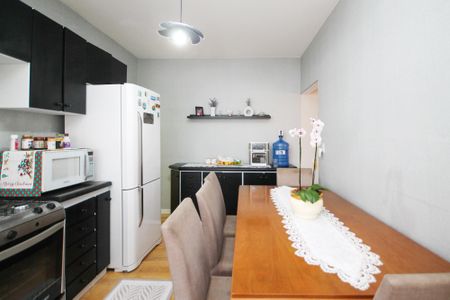 Casa para alugar com 88m², 3 quartos e 2 vagasCozinha