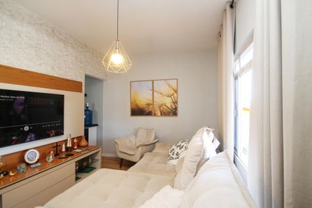 Casa para alugar com 88m², 3 quartos e 2 vagasSala