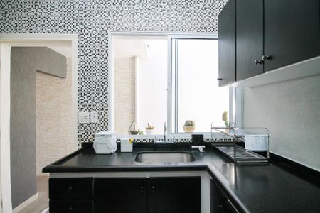 Casa para alugar com 88m², 3 quartos e 2 vagasCozinha
