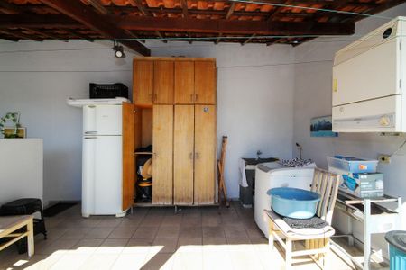 Casa para alugar com 88m², 3 quartos e 2 vagasLavanderia