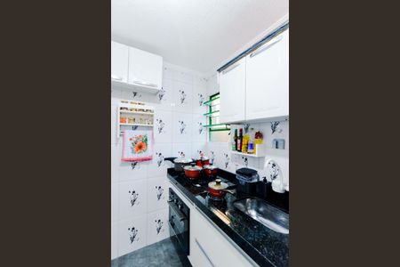 Cozinha de casa de condomínio para alugar com 2 quartos, 41m² em Jardim Santo Expedito, Guarulhos