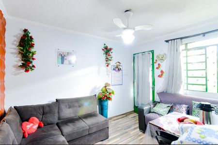 Sala de casa de condomínio para alugar com 2 quartos, 41m² em Jardim Santo Expedito, Guarulhos