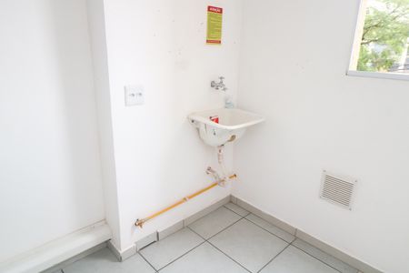 Área de Serviço de apartamento para alugar com 1 quarto, 48m² em Ana Maria, Santo André