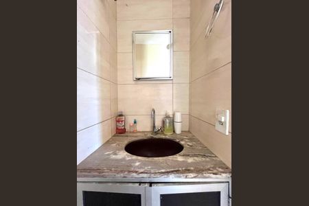 Banheiro de apartamento para alugar com 3 quartos, 76m² em Jardim Interlagos, Campinas