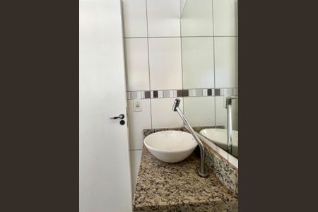 Apartamento para alugar com 76m², 3 quartos e 1 vagaBanheiro