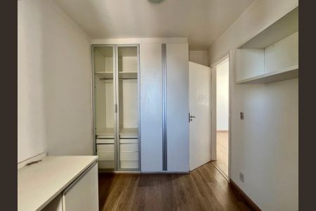 Apartamento para alugar com 76m², 3 quartos e 1 vagaQuarto 3
