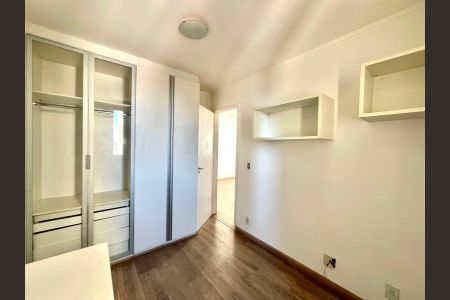 Apartamento para alugar com 76m², 3 quartos e 1 vagaQuarto 3