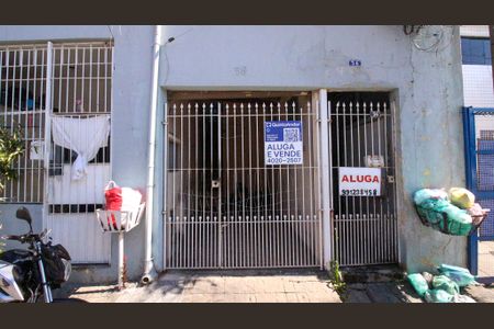 Casa de condomínio à venda com 360m², 12 quartos e 1 vaga Casa de condomínio à venda com 360m², 12 quartos e 1 vagaFachada