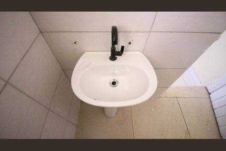 Casa de condomínio à venda com 360m², 12 quartos e 1 vaga Casa de condomínio à venda com 360m², 12 quartos e 1 vagaBanheiro social