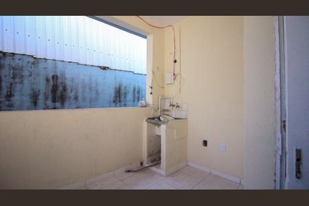 Casa de condomínio à venda com 360m², 12 quartos e 1 vaga Casa de condomínio à venda com 360m², 12 quartos e 1 vagaÁrea de serviço