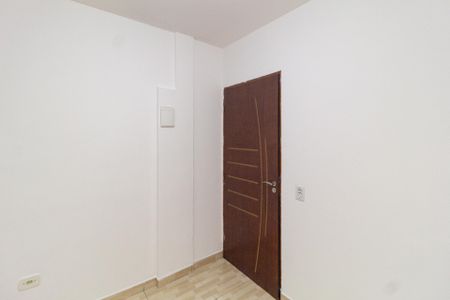 Cozinha de casa para alugar com 1 quarto, 30m² em Jardim Marilu, Carapicuíba