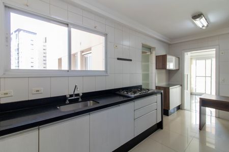 Apartamento à venda com 94m², 3 quartos e 2 vagas Apartamento à venda com 94m², 3 quartos e 2 vagasCozinha