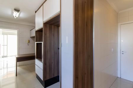 Cozinha de apartamento à venda com 3 quartos, 94m² em Jardim Zaira, Guarulhos