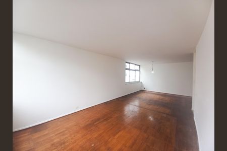 Apartamento à venda com 176m², 3 quartos e 1 vaga Apartamento à venda com 176m², 3 quartos e 1 vagaSala