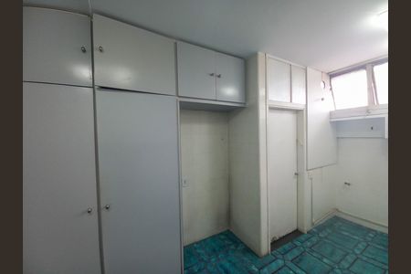 Apartamento à venda com 176m², 3 quartos e 1 vaga Apartamento à venda com 176m², 3 quartos e 1 vagaCozinha - Armários