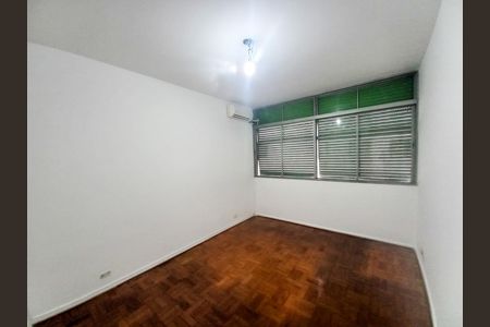 Apartamento à venda com 176m², 3 quartos e 1 vaga Apartamento à venda com 176m², 3 quartos e 1 vagaQuarto 2