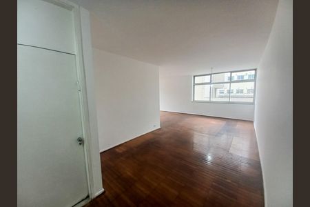 Apartamento à venda com 176m², 3 quartos e 1 vaga Apartamento à venda com 176m², 3 quartos e 1 vagaSala