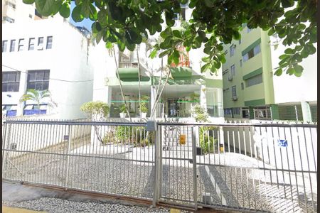 Fachada de apartamento para alugar com 1 quarto, 80m² em Costa Azul, Salvador