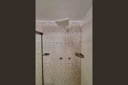 Casa de condomínio para alugar com 470m², 5 quartos e 2 vagas Casa de condomínio para alugar com 470m², 5 quartos e 2 vagasBanheiro da Suíte 2