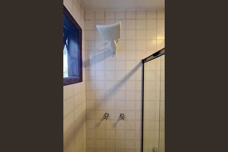 Casa de condomínio para alugar com 470m², 5 quartos e 2 vagas Casa de condomínio para alugar com 470m², 5 quartos e 2 vagasBanheiro social 1